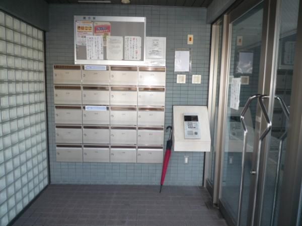 �y�G���g�����X�z�@