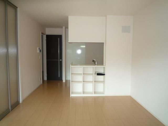 �y���ԁE���r���O�z�@