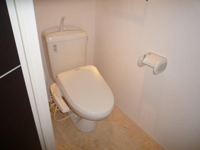 �y�g�C���z�@