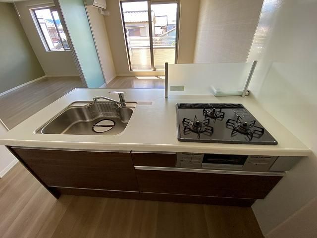 �y�L�b�`���z�@