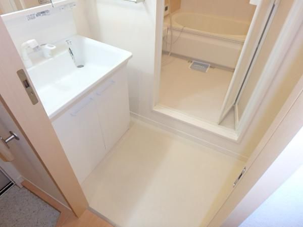 �y���ʏ��z�@