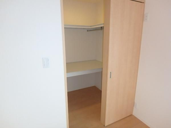 �y���[�z�@