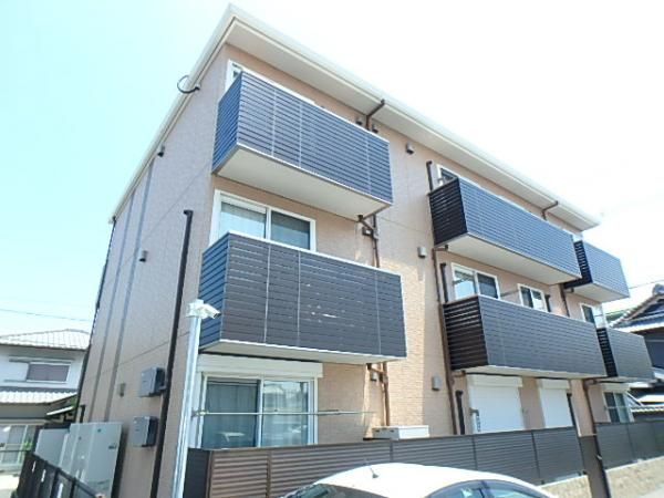 �y���]�z�@