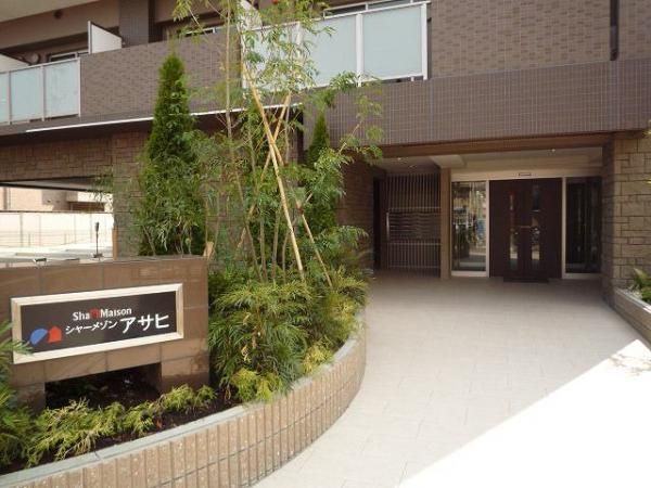 �y�G���g�����X�z�@