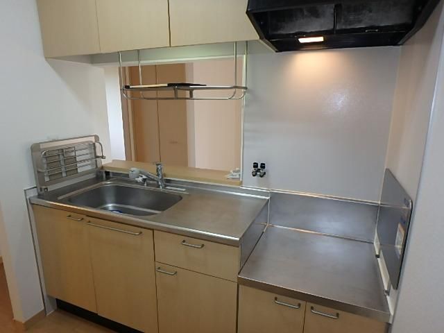 �y�L�b�`���z�@