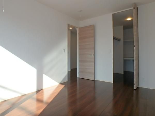 �y���̑������E�X�y�[�X�z�@