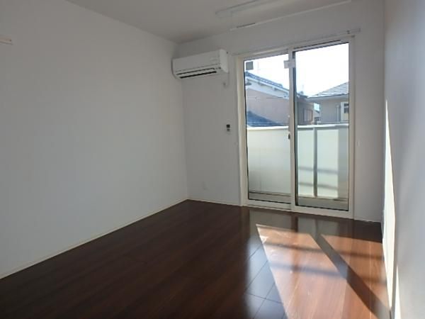 �y�Q���z�@