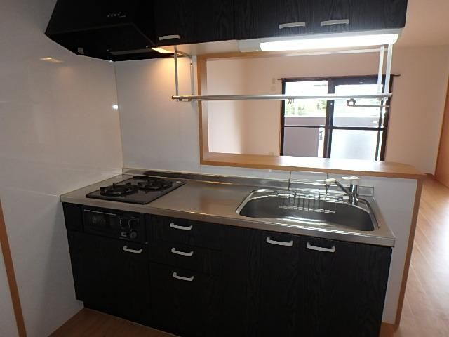 �y�L�b�`���z�@