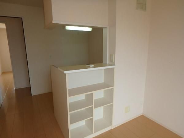 �y�L�b�`���z�@