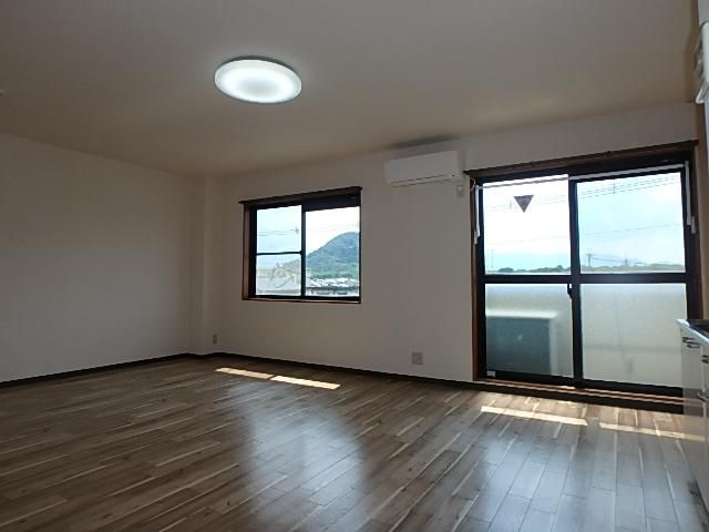 �y���̑������E�X�y�[�X�z�@