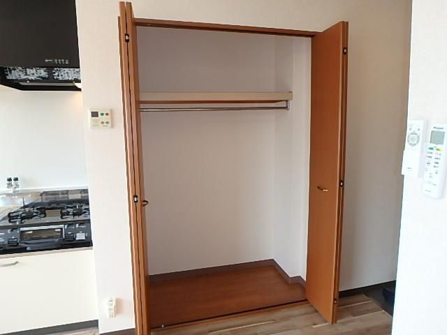 �y���[�z�@