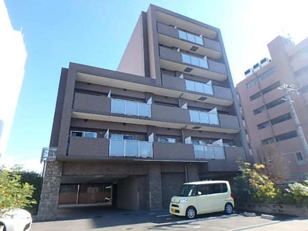 �y���]�z�@