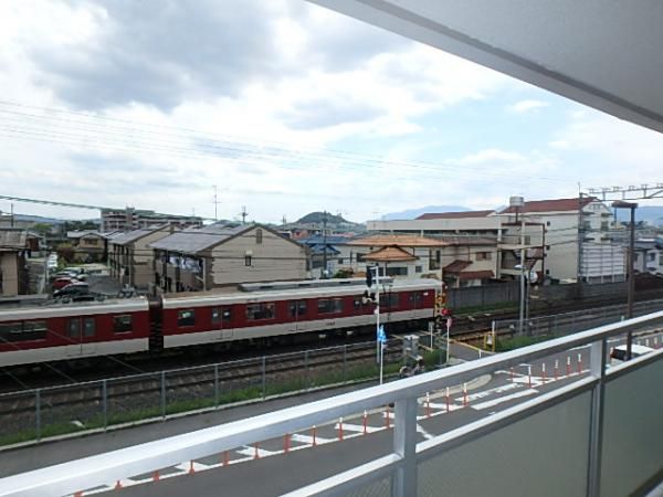 �y���]�z�@