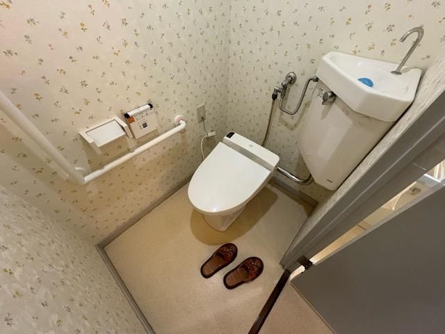 �y�g�C���z�@