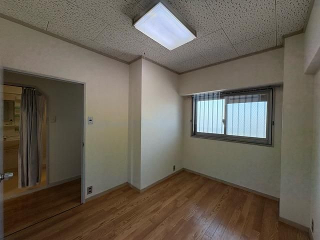 �y���̑������E�X�y�[�X�z�@