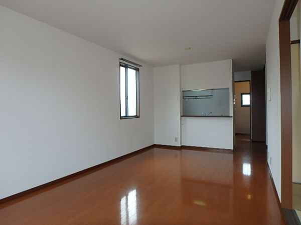 �y���ԁE���r���O�z�@