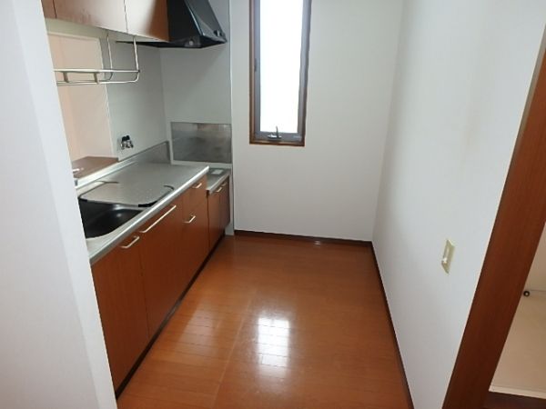 �y�L�b�`���z�@