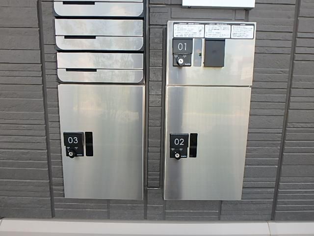 �y�G���g�����X�z�@����z�{�b�N�X��