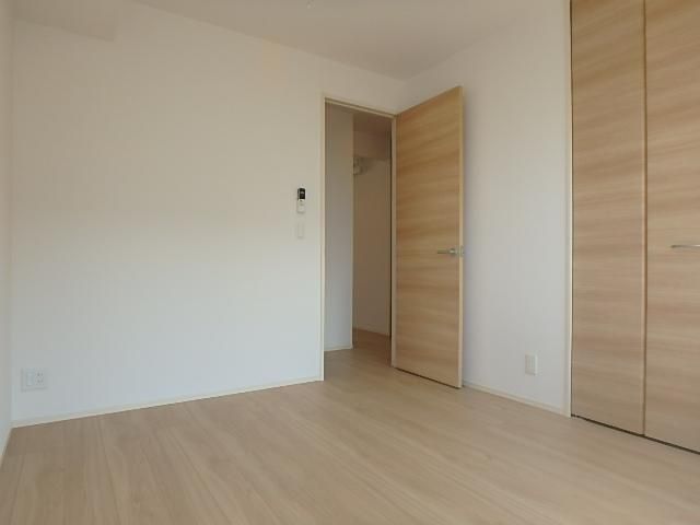 �y�q�������z�@