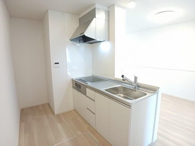 �y�L�b�`���z�@