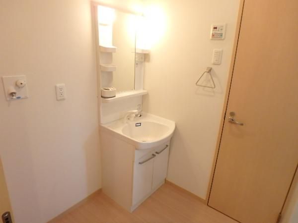 �y���ʏ��z�@