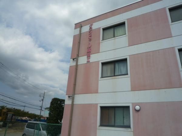 �y�G���g�����X�z�@