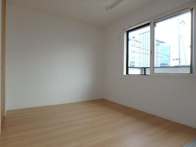 �y�q�������z�@