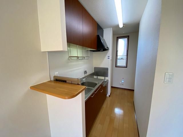 �y�L�b�`���z�@