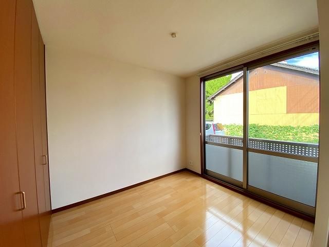 �y�Q���z�@