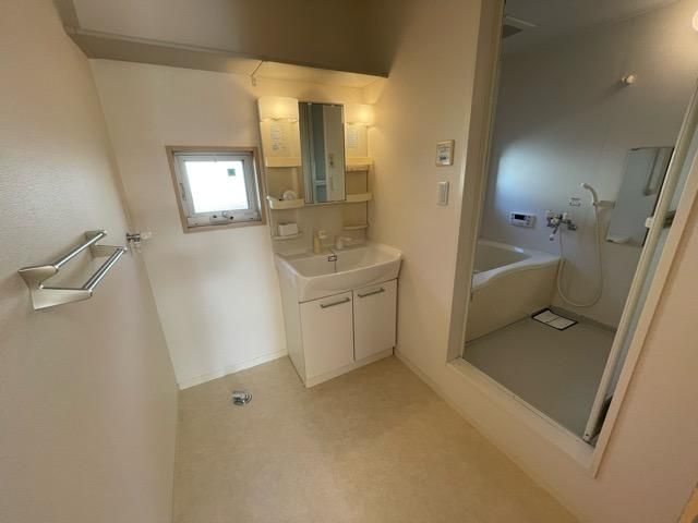 �y���ʏ��z�@