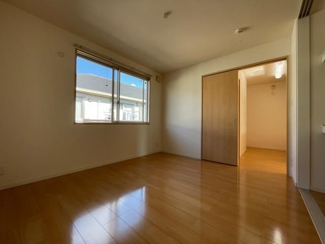 �y���̑������E�X�y�[�X�z�@