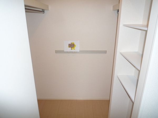 �y���[�z�@���E�H�[�N�C���N���[�[�b�g��