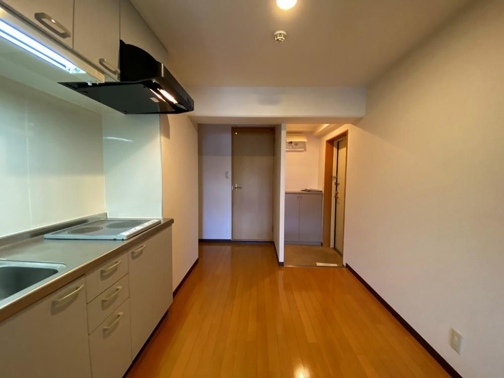 �y���̑������E�X�y�[�X�z�@