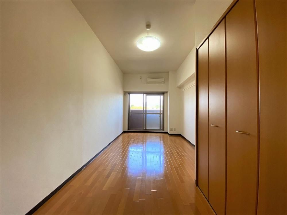 �y�Q���z�@