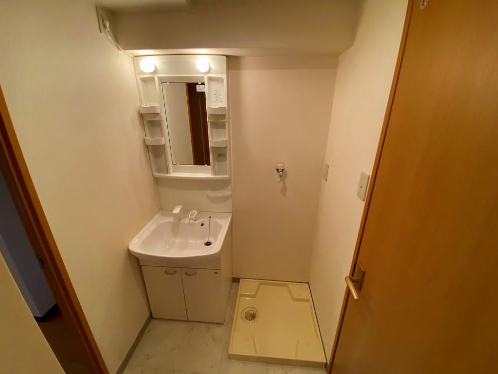 �y���ʏ��z�@