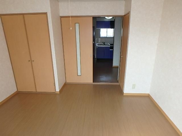 �y���̑������E�X�y�[�X�z�@