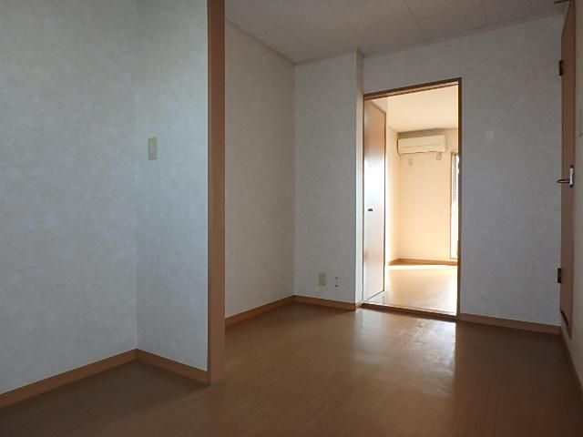 �y���̑������E�X�y�[�X�z�@