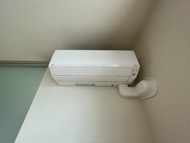 �y���̑��ݔ��z�@