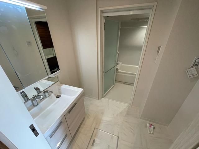 �y���ʏ��z�@