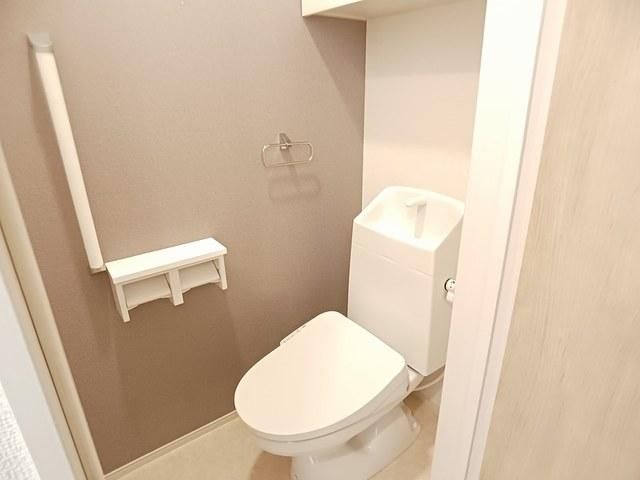 �y�g�C���z�@