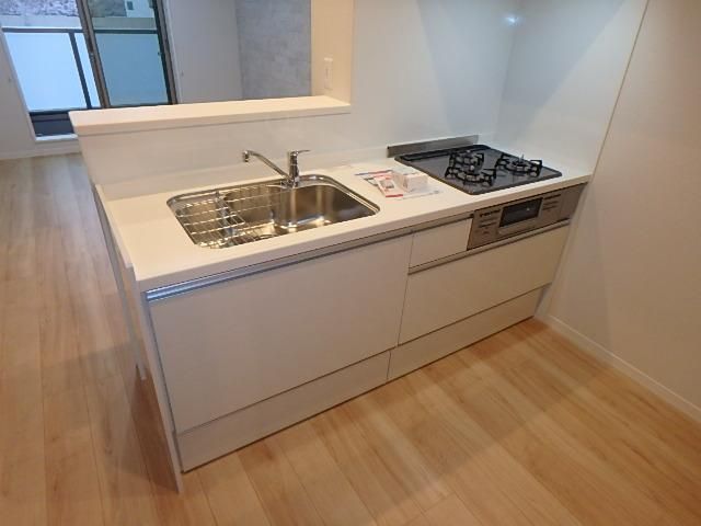 �y�L�b�`���z�@