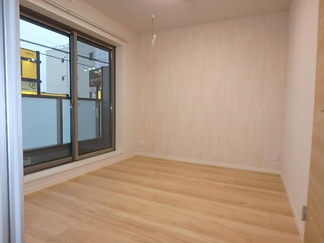 �y���̑������E�X�y�[�X�z�@