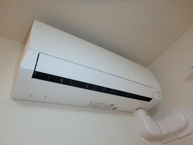 �y���̑��ݔ��z�@