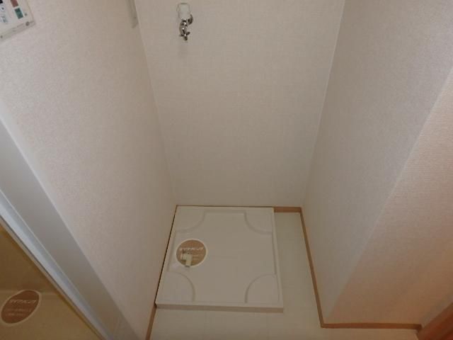 �y���̑��ݔ��z�@