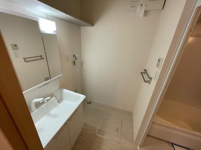 �y���ʏ��z�@