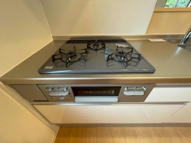 �y�L�b�`���z�@