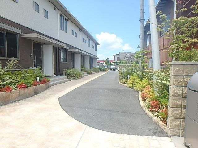 �y�G���g�����X�z�@