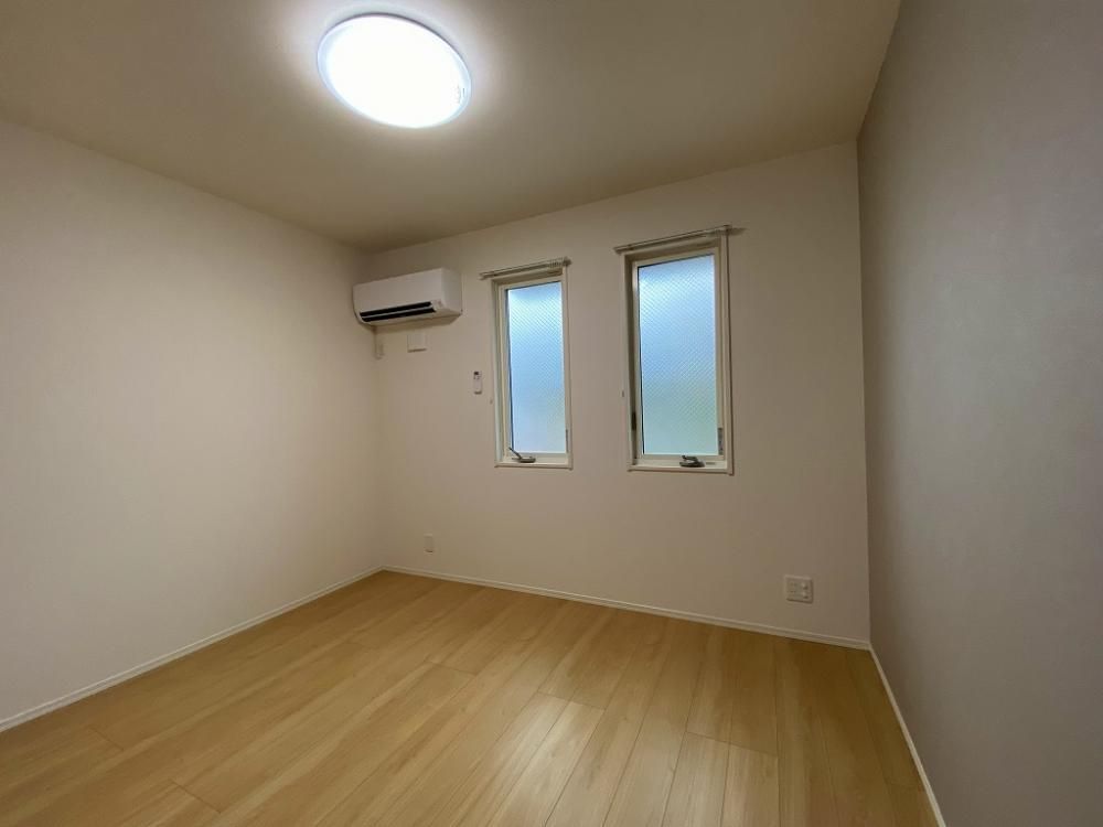 �y���̑������E�X�y�[�X�z�@