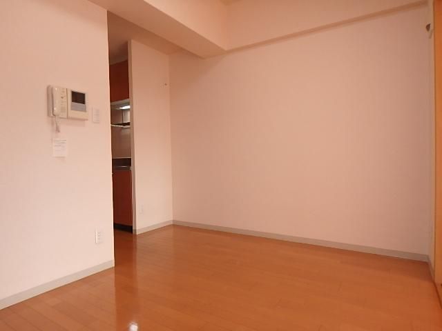 �y���̑������E�X�y�[�X�z�@