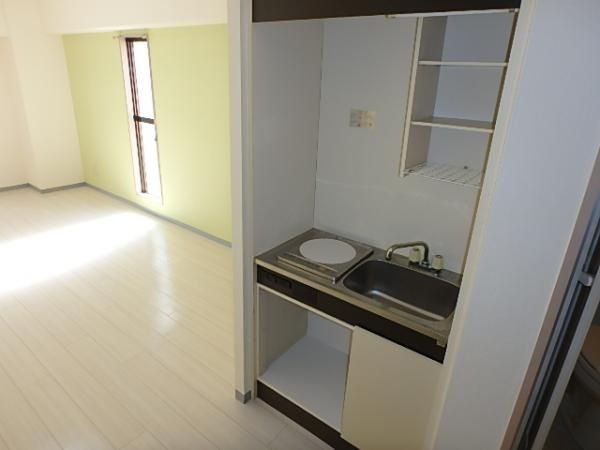 �y�L�b�`���z�@